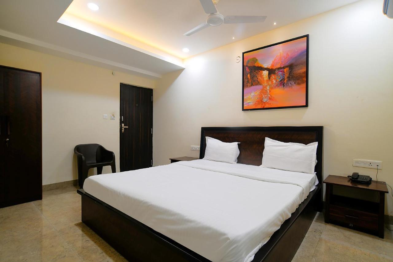 Fabhotel Imperial Regency Indore Exterior photo